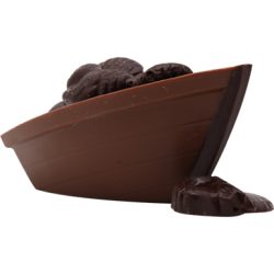 bateau en chocolat et ses fritures maison maxime fabrication artisanale chocolaterie et gourmandise picardie normandie